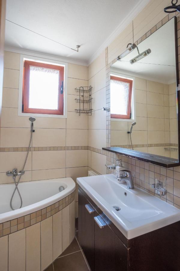 Bay View Suites Vaszilikí Kültér fotó